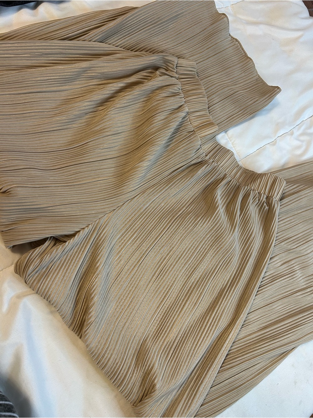 Gianni Bini Tan Pleated Midi Skirt